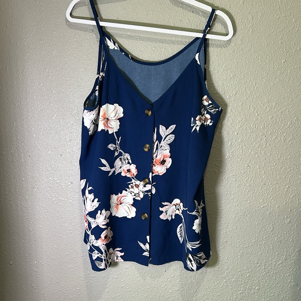 Source Unknown Asymmetrical Blue and White Sleeveless Top